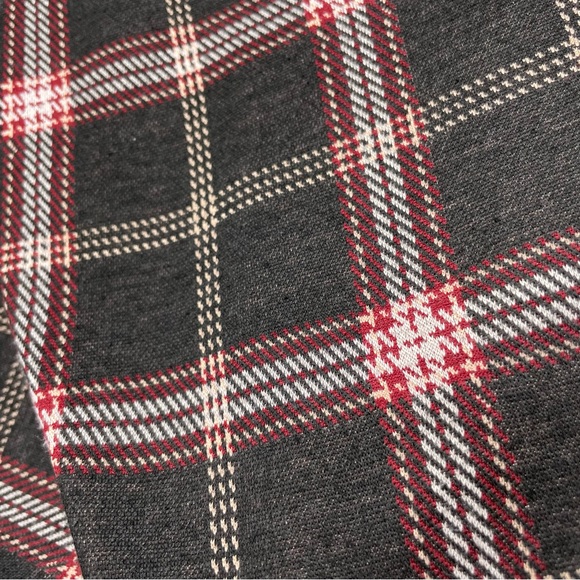 Torrid Plaid cropped pant 26 - Picture 3 of 11